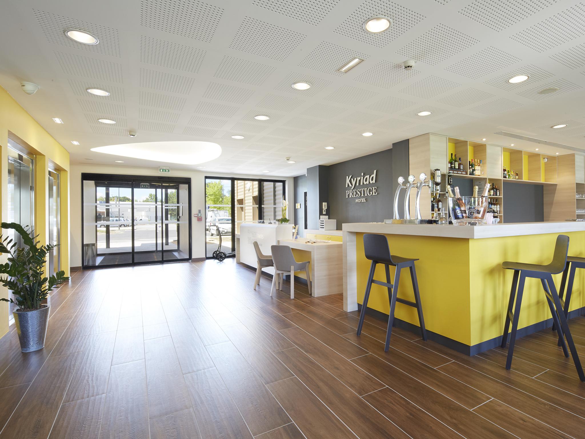 Kyriad Prestige Pau - Palais Des Sports Luaran gambar
