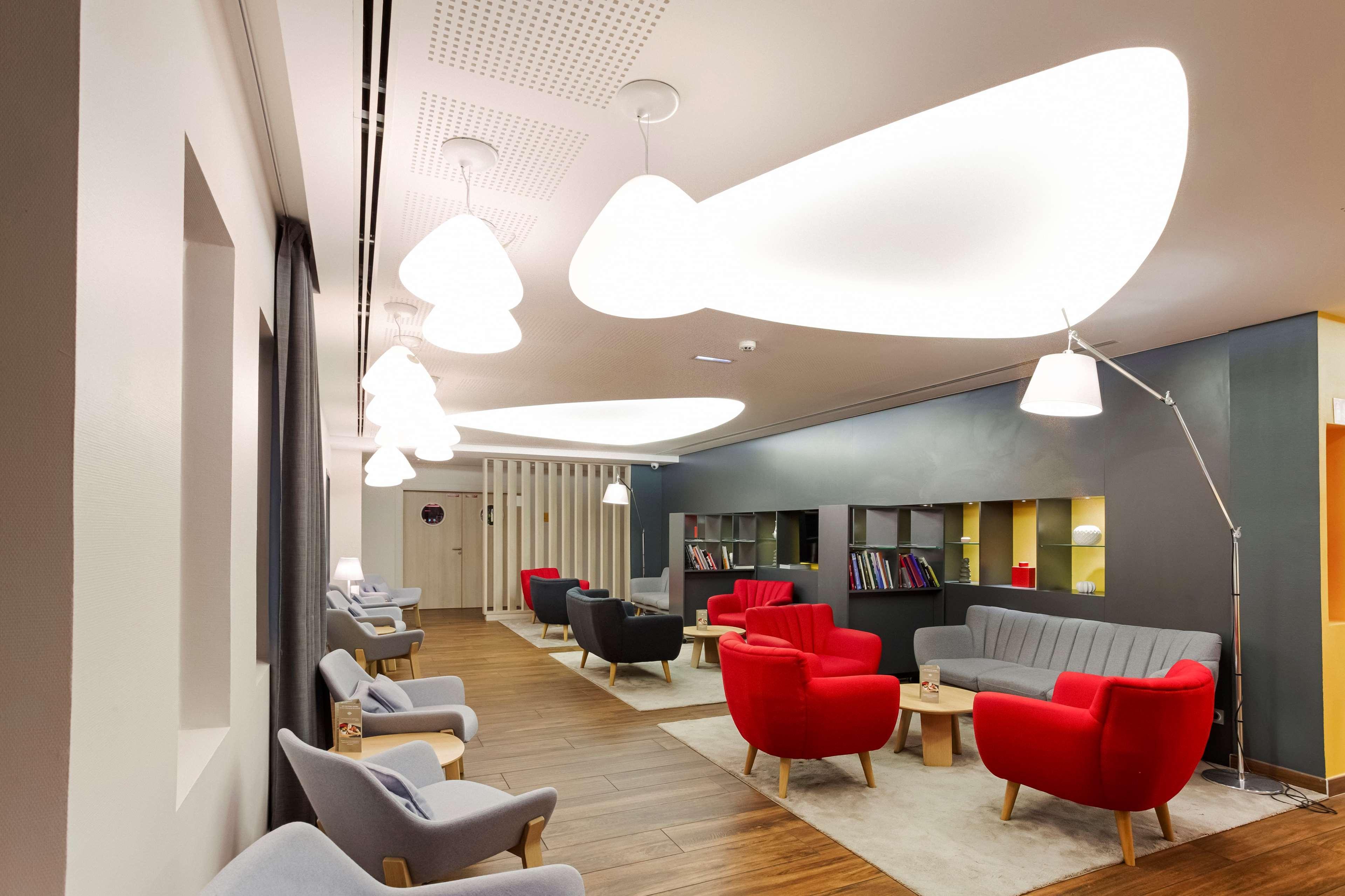 Kyriad Prestige Pau - Palais Des Sports Luaran gambar